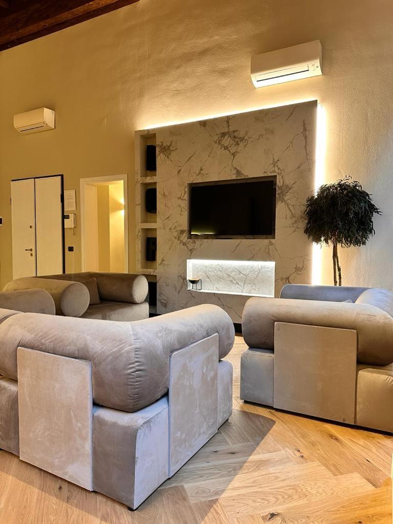 Renascentia In - Adults Only 2* Florença